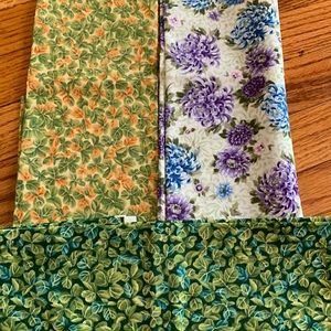 Set of 3 clover and chrysanthemum fat quality quilt fabric quarters (1/4 yards)